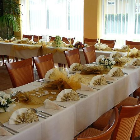 Pension U Mydlaru Mnichovo Hradiště المظهر الخارجي الصورة